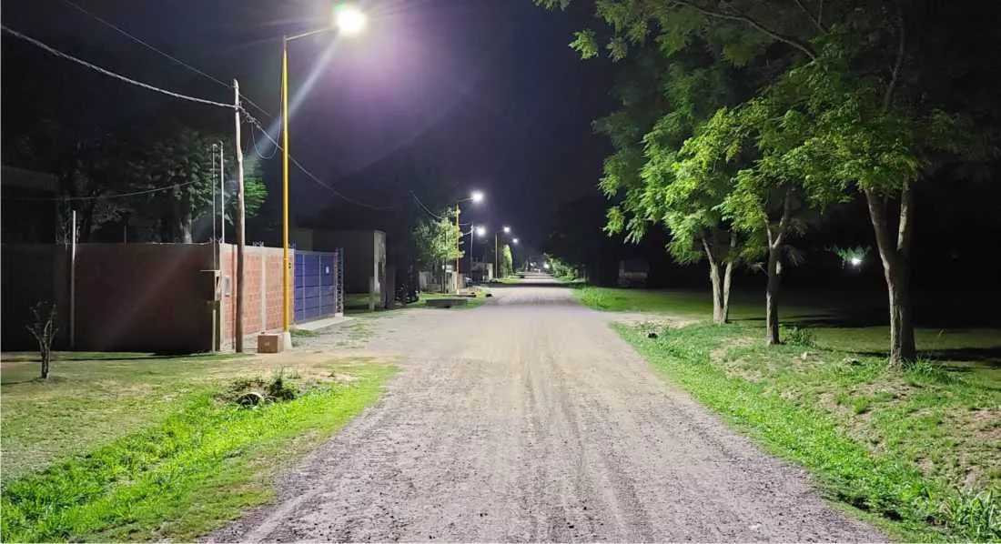 10022023-luces