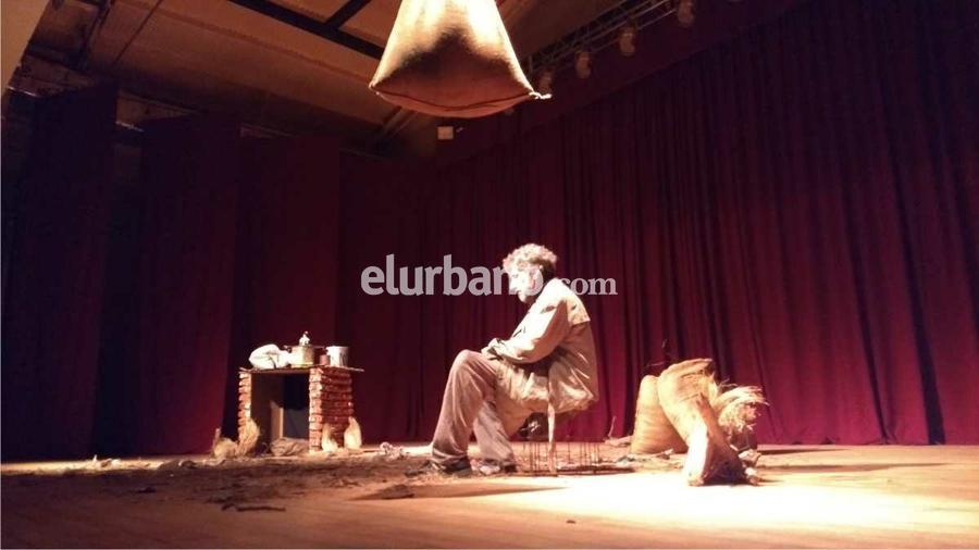 17032018-teatro