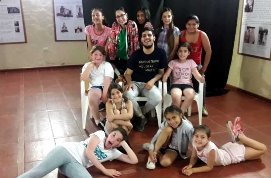 29102019-teatro2