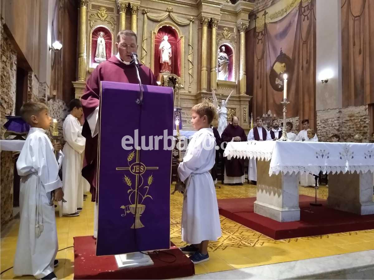 29022020-sacerdote