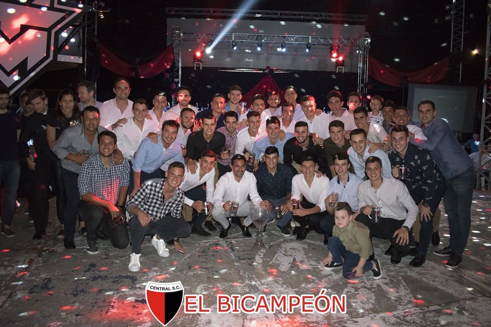 cena bicampeon